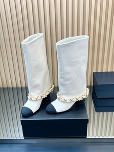 Le vêtement féminin de luxe haut de gamme présente diverses options de couleurs pour le design des coutures. Il existe plusieurs styles. - Product Image 5