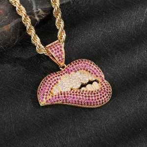 Collana con ciondolo a forma di labbra rosa placcato oro 14K in ottone, con micro pavé di zirconi, catena a corda, gioielli hip hop in rame per donna - Product Image 2