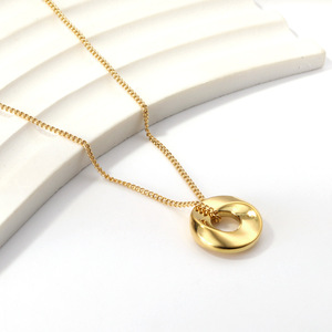 Stainless Steel Round Clavicle Chain Pendant 18k Gold Plated <b>Necklace</b> For Women Geometric <b>Ring</b> Design Everyday Wearing - Product Image 3