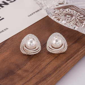 Pendientes coreanos al por mayor, collares de corazones y aretes grandes y gruesos, pendientes de diamantes cultivados en laboratorio de 1 quilate - Product Image 1