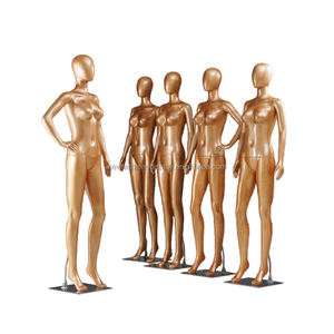 Maniquí de Alta Gama con Base Metálica Dorada y Cabeza, para Exhibición de Ropa Femenina - Product Image 1
