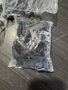 Tùy chỉnh đóng dấu kim loại <span class=keywords><strong>pivot</strong></span> a12a71b cho terex 36060 xe tải Khóa cửa liên kết - Product Image 3