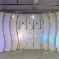 Stand Backdrop PVC Putih Mewah Tahan Lama, Portable, Elegan untuk Dekorasi Panggung Pernikahan, Dekorasi Acara, Dijual