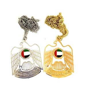 Venta al por mayor chapado en oro <span class=keywords><strong>DUBAI</strong></span> Logo broche UAE Falcon joyería collar Metal esmalte suave 1971 UAE Zayed Collar para coche - Product Image 5