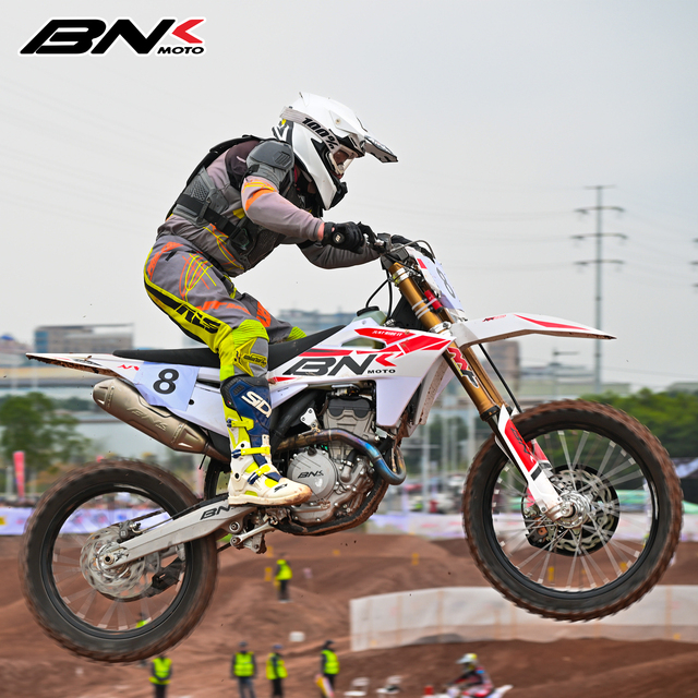 High Performance Racing Off-Road Motorcycle BNK-X-NX250 250CC Water Cooling Electric Start Dirt Bike for Adult