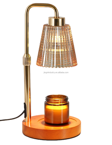 Diffuseur d'arômes électrique sans flamme, lampe à lumière tamisée, chauffe-cire avec minuterie, base en bois naturel pour la décoration de la chambre à coucher et de la salle de bain - Product Image 1