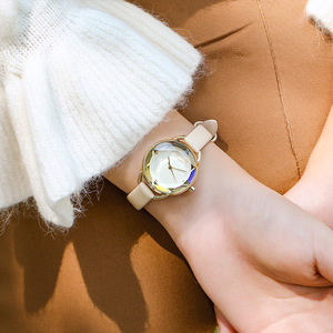 Reloj de Pulsera de Cuarzo para Mujer, Estilo Vintage Literario, Fresco, Minimalista, con Correa de Cuero - Product Image 4