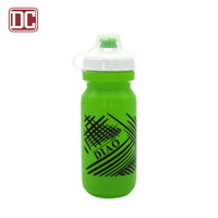 Bouteille d'eau pour vélo, sans BPA, en plastique, accessoires de sport pour le cyclisme, design personnalisé, adultes