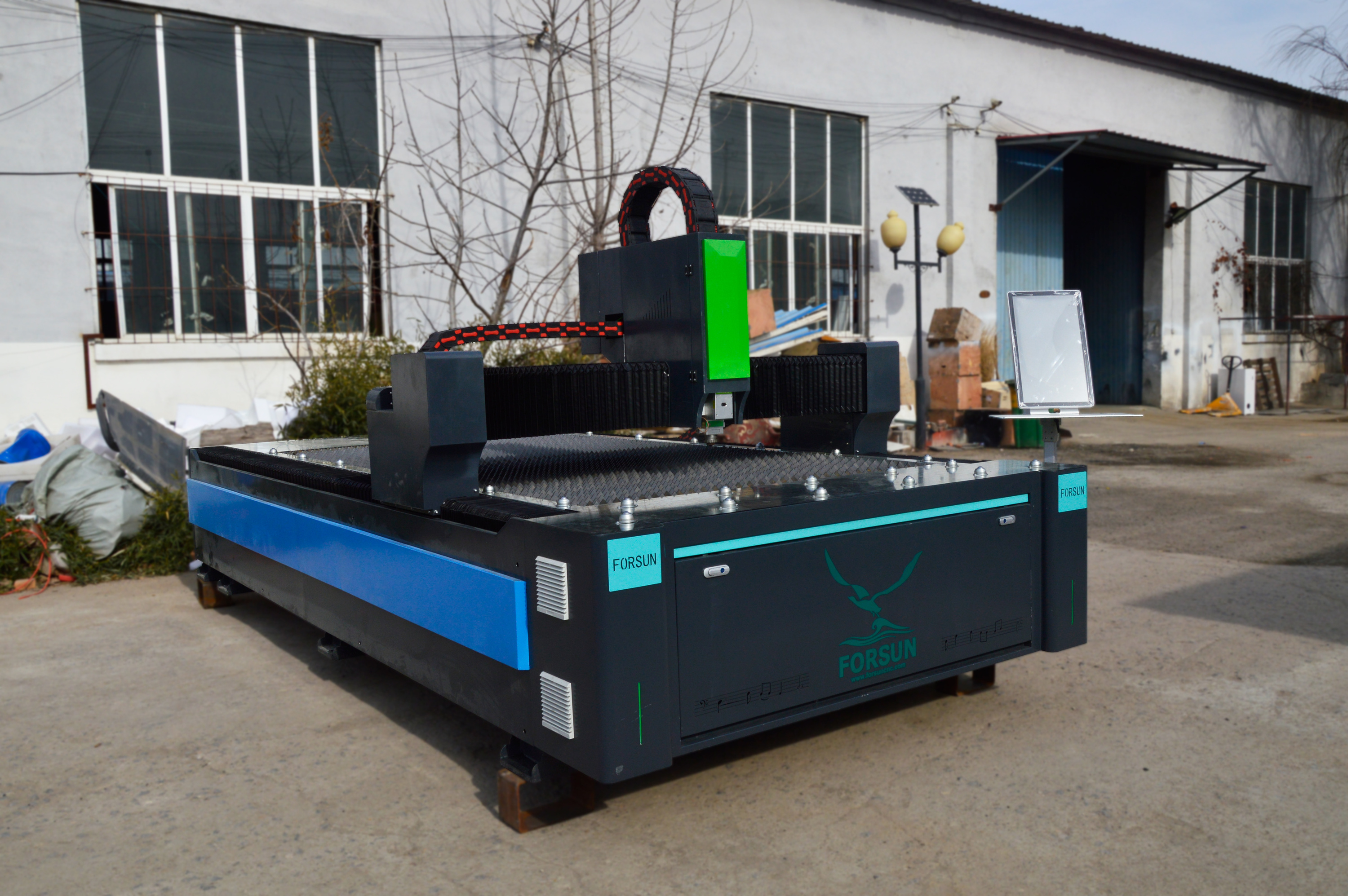 Machine de découpe Laser en Fiber de laiton, 3000W, 1 pièce, tube en métal