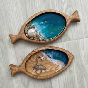 Tabla de cortar de madera con forma de pez de primera calidad elaborada con resina ideal para cortar Pan de carne y preparar verduras frescas - Product Image 1