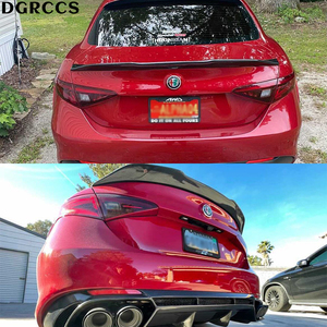 สปอยเลอร์หลังคาร์บอนไฟเบอร์ทรง PSM สำหรับ Alfa Romeo Giulia 952 ปี 2015-2025 ทำจากคาร์บอนไฟเบอร์ - Product Image 6