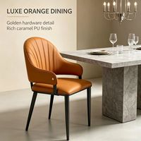 Chaise de salle à manger italienne haut de gamme, design nordique moderne, en cuir léger de luxe, dossier confortable pour la maison, l'hôtel, les négociations, en métal