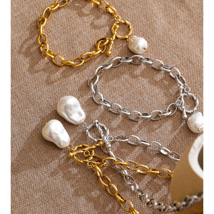 طقم مجوهرات JINYOU 813 عصري بتصميم باروكي مع قلادة لؤلؤية وسلسلة من الفولاذ المقاوم للصدأ مطلية بالذهب وسوار - Product Image 5