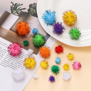 Pompons colorés en peluche pour Noël, décorations DIY pour enfants, ensembles de décoration de fête, 5-7 ans, hiver 2025, origine Yiwu - Product Image 1