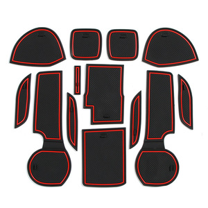 Accessoires antidérapants pour l'intérieur de la voiture Doublure de console centrale pour <span class=keywords><strong>Suzuki</strong></span> <span class=keywords><strong>SX4</strong></span> <span class=keywords><strong>S</strong></span>-<span class=keywords><strong>Cross</strong></span> 2014-2018 Porte-gobelet Inserts Tapis de porte - Product Image 1