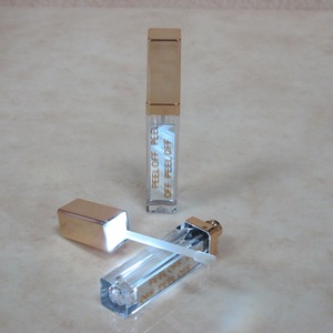 ชุดหลอดลิปกลอสพร้อมไฟ LED และลิปสติก - Product Image 1