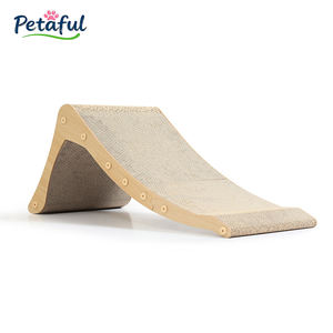 Tiragraffi per Gatti a Forma di L Personalizzabile, Grande, Montabile a Parete, in Cartone Ondulato con Gioco a Sfera - Product Image 4