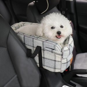 Outdoor-Hundetransporttasche Auto-Haustierbett Stoßfest Tragbare Reise-Luxus-Hunde-Autositz-Armlehne Mittelkonsole Sitzerhöhung mit Gurt - Product Image 4
