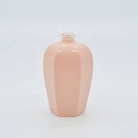 Botol Parfum Kaca Kosong Hitam Heksagonal Leher Crimp Berkualitas Tinggi OEM 50ml