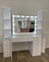 Ensemble de coiffeuse moderne avec miroir grand format et éclairage LED à luminosité réglable, 7, 9, 8 ou 13 tiroirs