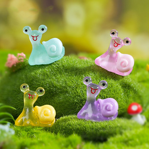 Miniaturas luminosas figuras de caracoles que brillan en la oscuridad Mini resina Snai animales para Micro paisaje casa de muñecas DIY decoración de jardín - Product Image 6
