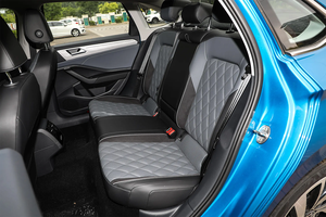 <span class=keywords><strong>Voiture</strong></span> d'occasion essence Volkswagen Sagitar berline 4 portes 5 places avec boîte automatique, moteur 1.2T/1.5T, conduite à gauche, Euro VI - Product Image 4