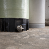 Réservoir de filtration à sable en PRV (Plastique Renforcé de Fibres) industriel, 1000L/heure, garantie 1 an, pour le traitement de l'eau dans l'industrie agroalimentaire