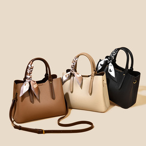 Cross-border Hot Selling Women's Bucket Bag Zipper Guangzhou 2025 New Arrival Portable <strong>Shoulder</strong>/Crossbody <strong>Strap</strong> Large Capacity - Product Image 3