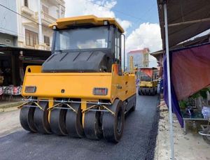 Rouleau compresseur routier 26 tonnes 6526E au meilleur prix à vendre - Product Image 4