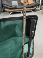 Ensemble de meubles d'extérieur en plastique durable Tiptop avec structure en fer, table de pique-nique pliable écologique, chaise de plage facile à transporter