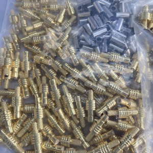 ขั้วต่อสายเคเบิลแบบ SMA ตัวผู้ รุ่นเชื่อมต่อแบบหน้าต่าง สำหรับสาย RG174 อะแดปเตอร์ทองเหลือง มาตรฐาน ROHS กันน้ำ 2 สาย ขายส่งจากโรงงาน IP67 - Product Image 1