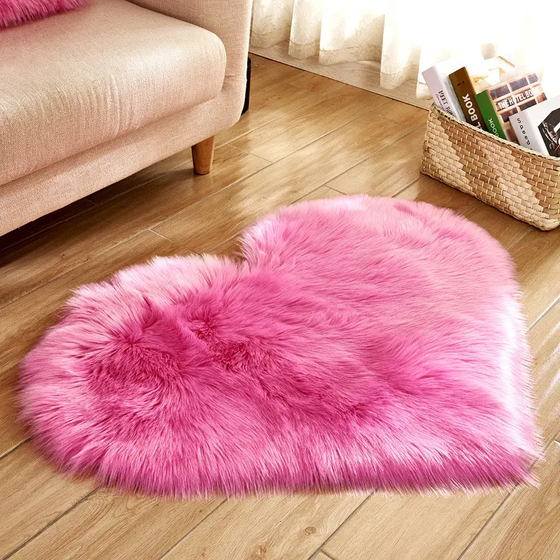 YDM Modern Multi-color Plush Blanket Heart-shaped Area Rugs Faux Fur Carpet