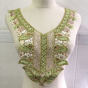 Dernières paillettes florales brodées solubles dans l'eau col col dentelle appliques patchs pour femmes robes LT2855A - Product Image 6