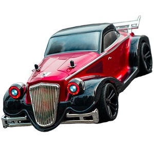 Auto Classica Telecomandata Elettrica 4WD in Scala 1:16 con Controllo Sincronizzato per Drift su Strada - Product Image 1