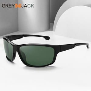 Gafas de Sol Deportivas Greyjack TR90 para Hombre, Polarizadas UV400, para Ciclismo y Pesca, Montura Negra, Lentes TAC Tipo 3 - Product Image 1