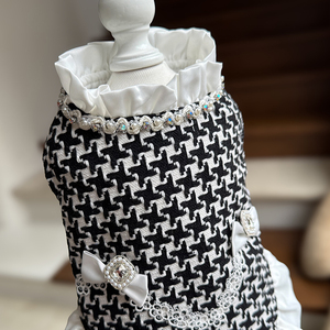 Sconto Quantità: Elegante e Chic <span class=keywords><strong>Mini</strong></span> Abito da Sposa per Chihuahua, Abbigliamento <span class=keywords><strong>di</strong></span> Lusso per <span class=keywords><strong>Cani</strong></span>, Moda Boutique per Animali Domestici - Product Image 4