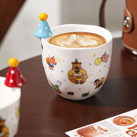 Nouveaux modèles peints à la main 270ml tasses dessin animé chapeau poignée créative tasse à café en céramique tasse à boire pour cadeaux d'anniversaire