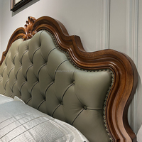 Lit king-size convertible en bois massif sculpté à la main, avec tête de lit capitonnée en cuir, style américain vintage, cadre de lit de luxe