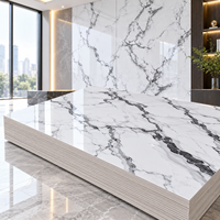 Panneau de revêtement mural en PVC, panneau décoratif en marbre UV, feuille haute brillance pour la conception d'intérieur moderne des hôtels et des maisons