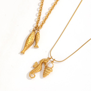 Collier en acier inoxydable avec pendentif animal de la série Océan : Conque, Hippocampe, Poisson – Chaîne décontractée pour clavicule - Product Image 4