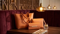 Sac à bandoulière simple et tendance pour femme, en PU imperméable, avec ouverture supérieure, doublure en polyester, sac à main simple pour le quotidien, les courses et les trajets