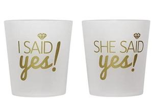 Faveurs de fête de bachelorette, mini verres à shot en plastique jetables, elle a dit oui - Product Image 2