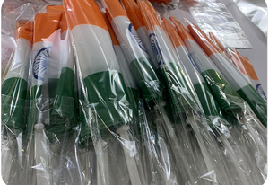 Универсальный чехол для капота автомобиля с дизайном флага Палестины, прочный, 100% полиэстер, стекловолоконный стержень, водонепроницаемый и портативный - Product Image 3