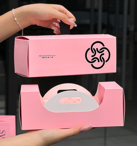 Carton personnalisé recyclé rose Boîte à gâteau suisse en rouleau Boîte d'emballage coulissante pour dessert au four - Product Image 2