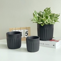 Pot Bunga Porselen Modern Berlapis Glasir dengan Desain Tahan Lama untuk Penggunaan Dalam & Luar Ruangan di Rumah, Kantor & Dekorasi Taman