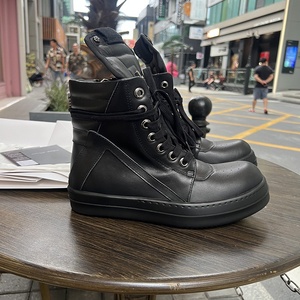 Botas de Hombre de Alta Calidad, Modernas, Blancas y Negras, Estilo Triángulo Invertido, con Cierre, Impermeables, con Plataforma - Product Image 2