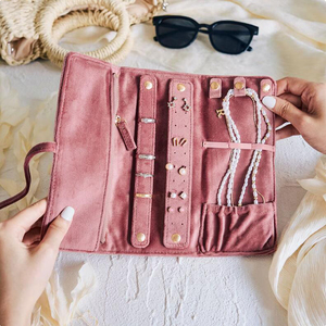 パーソナライズされたトラベルジュエリーロール、ブライズメイドギフトバッグ、ベルベットジュエリーオーガナイザー、ネックレス、ブレスレット、指輪、イヤリング用パッケージポーチ - Product Image 2