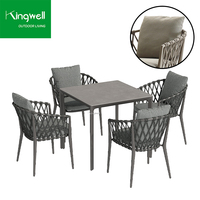 Ensemble table et chaises de salle à manger en aluminium durable, coussins résistants à l'eau, design minimaliste en métal pour 4 personnes, utilisation en extérieur