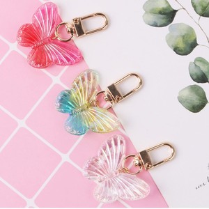 Porte-clés Papillon en Acrylique Exquis et Tendance, Pendentif Papillon en PVC Coloré de Dessin Animé, Breloque de Sac, Porte-clés de Voiture, Dragonne - Product Image 4