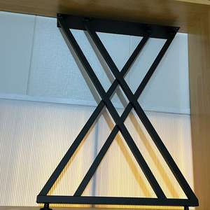 Pieds de <span class=keywords><strong>table</strong></span> de bureau ronds réglables en acier inoxydable doré avec pieds de nivellement - Product Image 1